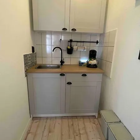 Renovierte Ferienwohnung In Altenbruch アパート